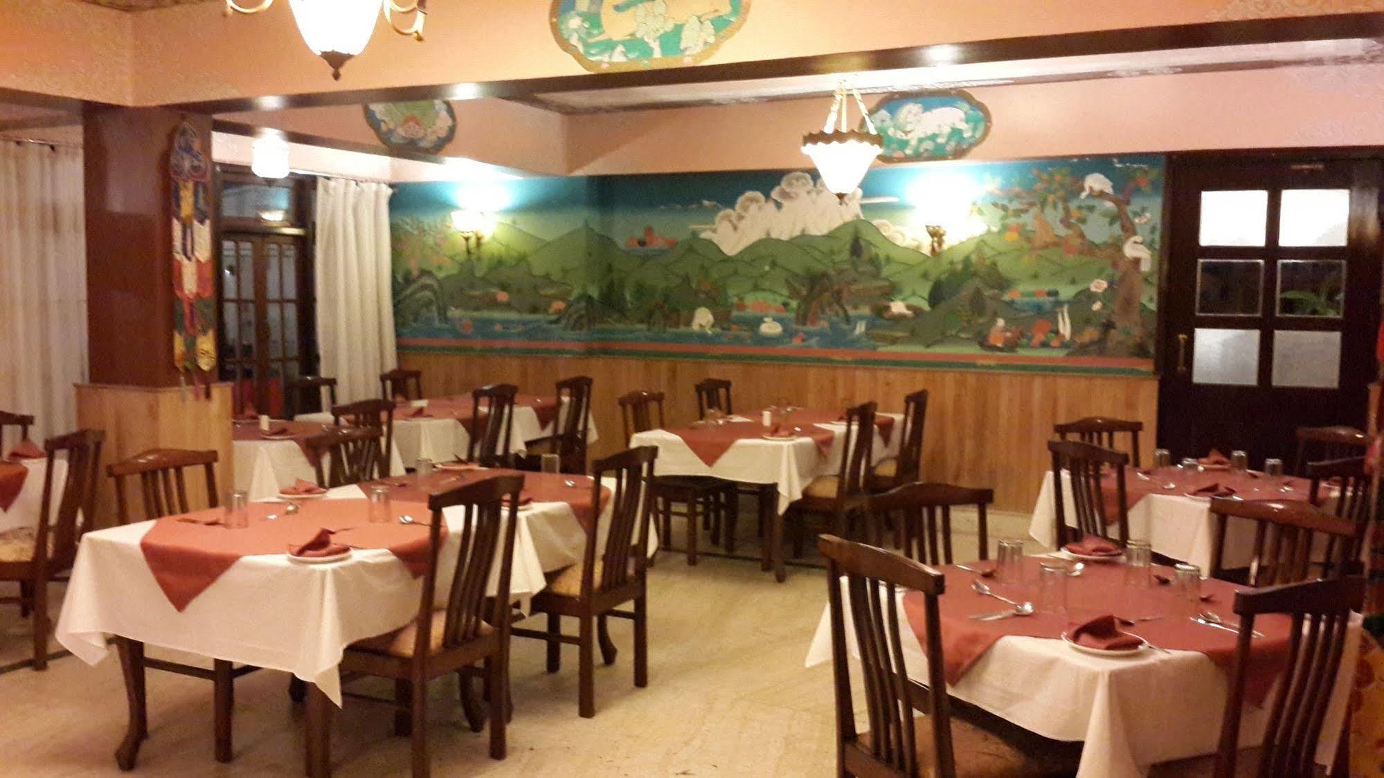 Hotel Himalayan Height à Gangtok Extérieur photo