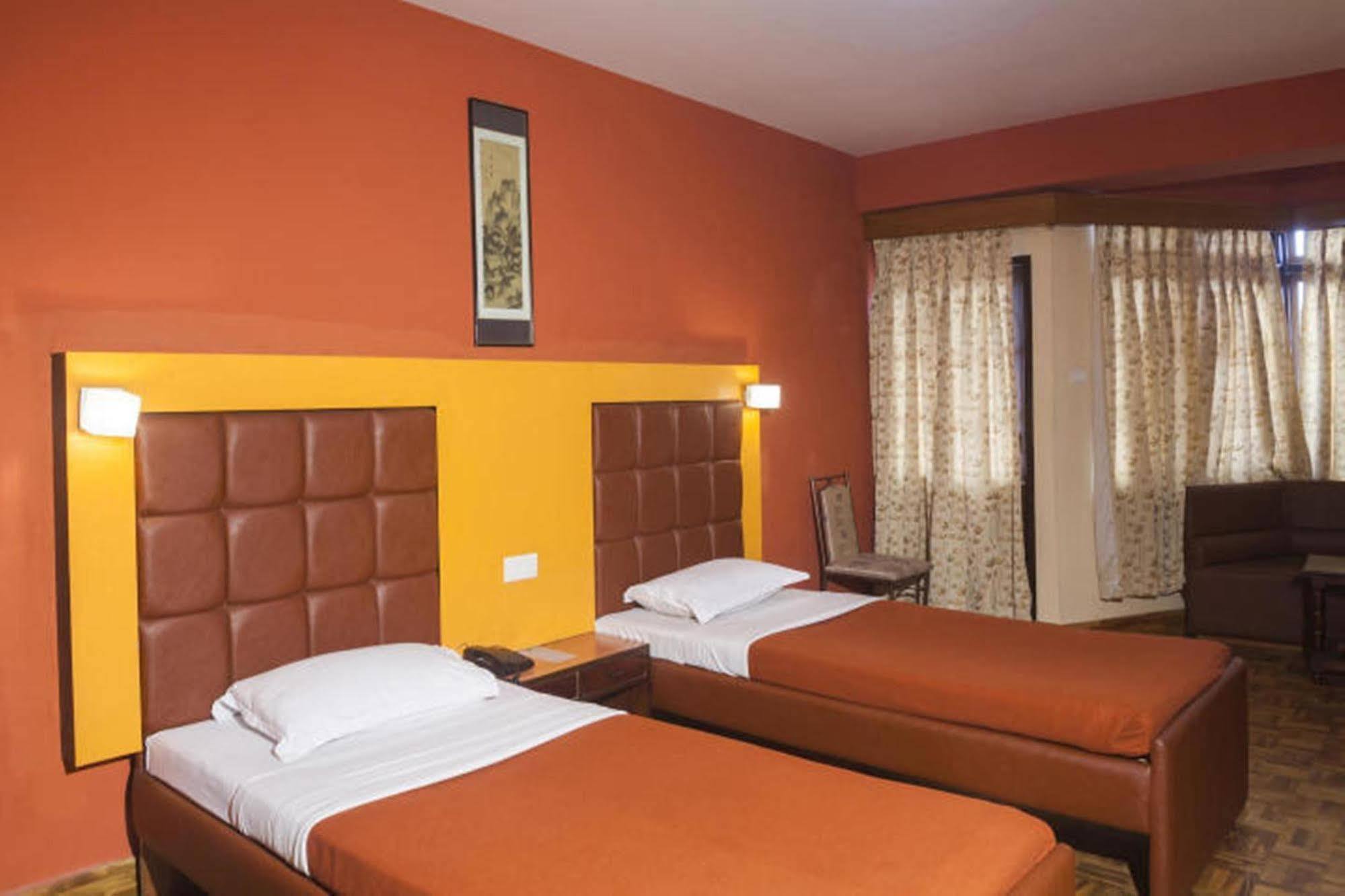Hotel Himalayan Height à Gangtok Extérieur photo